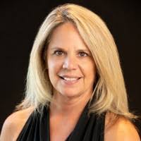 Tracie Watkins's Instagram, Twitter & Facebook