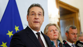 Strache — oder straché ist der familienname folgender personen: Political Assassination Austrian Vice Chancellor Strache Resigns After Leaked Video Scandal Rt World News