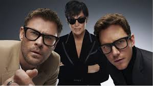 Aliens, sloths and silliness: Super Bowl ads offer laughs, celebs and  surprises to win over viewers