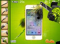 Cineva e ales sa stea in fata legat la ochi sau cu spatele la ceilalti. Distruge Telefonul Jocuri Kizi