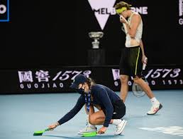 Novak djokovic defeats daniil medvedev to win 2021 australian open men's singles final. 1p Ucwgsxvp9vm