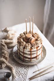 Bolo De Noz E Maca Com Mascarpone De Canela E Caramelo Salgado Apple And Walnut Cake With Cinnamon Mascarpone And Salted Caramel Bolo De Nozes Bolo De Cupcake Doces E Sobremesas