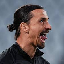 Malmö, i̇sveç) santrfor mevkisinde oynayan bosna hersek asıllı i̇sveçli millî futbolcudur. Zlatan Ibrahimovic News Ibrahimovicnewz Twitter