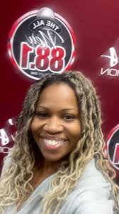 Adia Bell (@adia_mygiftismyart) • Instagram photos and videos