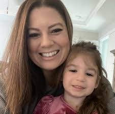 Sharon Buskirk's Instagram, Twitter & Facebook