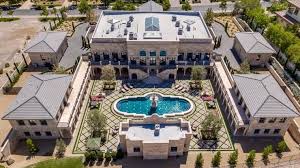 Самые новые твиты от floyd mayweather (@floydmayweather): Floyd Mayweather S Net Worth Reveals Why This Boxer Is Not A Billionaire