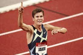 Og der blir team ingebrigtsen værende fram til avreise japan, og ol i. Jakob Ingebrigtsen Norway S Hope For A Return To Athletic Medals At The Olympics