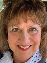 Adele Macula's Instagram, Twitter & Facebook