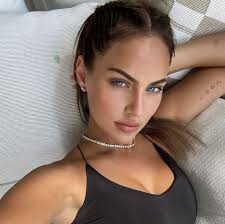 Kasia lenhardt was a polish model, living in germany. Pin Auf Girls