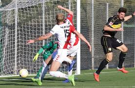 Dit is een doorverwijspagina, bedoeld om de verschillen in betekenis of gebruik van lijst van spelers van fc utrecht inzichtelijk te maken. Vfb Stuttgart Gegen Fc Utrecht Venemas Dreierpack Zu Viel Fur Den Vfb 3 2 Vfb Stuttgart Stuttgarter Nachrichten