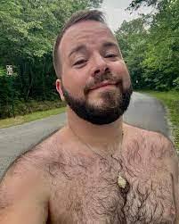 Alan Serio's Instagram, Twitter & Facebook