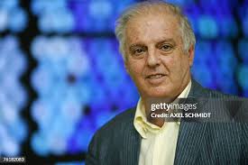 598 Co Pianist Stock Photos, High-Res Pictures, and Images