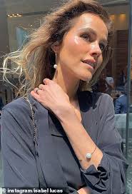 Anti-vaxxer actress Isabel Lucas attends 'peaceful' anti-5G protest in  Byron Bay