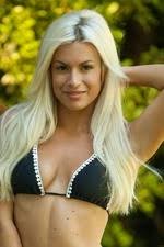 Ces photos de manon marsault prouvent sa jalousie envers carla moreau. Carla Moreau Tv Time