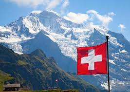 La svizzera è una località che si presta ad essere la meta ideale in ogni stagione dell'anno. La Svizzera Riaprira Le Frontiere Con L Italia Il 15 Giugno