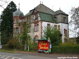 Noch Ein Nahezu Unglaublicher Skandal Um Ein Architektonisches Kleinod In Der Sudwestpfalz Villen Pfalz Villa