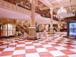 The downtown grand hotel and casino is known for offering exclusive deals and packages at its property. Grand Hotel Wien Linkedin
