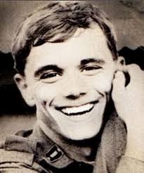 1967 Mesquite, Texas high school graduate and navy petty officer