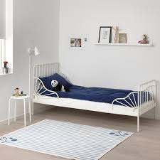 سرير اطفال حديد من ايكيا