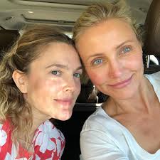 Awet Sampai 33 Tahun, Inilah Kiat Langgengnya Persahabatan Cameron Diaz dan  Drew Barrymore