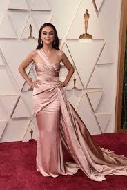 See photos from the oscars 2022 red carpet. Ltnpzsiy9xupxm
