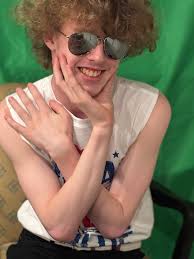 I will not stop posting pictures of lian payne