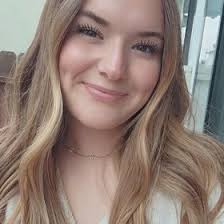 Zoe Riley (zoeriley77)