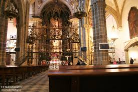 Interior Real Monasterio De Santa Maria De Guadalupe Guadalupe Caceres Extremadura Spain Monasterios Catedral Santa Maria De Guadalupe