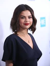 Das ist richtig, sie können kurzhaarfrisuren tragen, auch wenn sie ein rundes, volles gesicht haben. Frisuren Fur Runde Gesichter