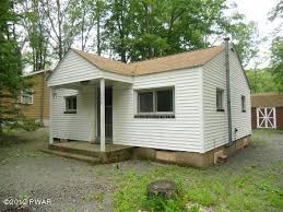 Set up your private seller account and create your listing. 132 Tauschman Rd Greentown Pa 18426 Masthope Real Estate Masthope Homes For Sale Masthope House Listings