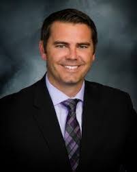 Nathan Earnest's Instagram, Twitter & Facebook