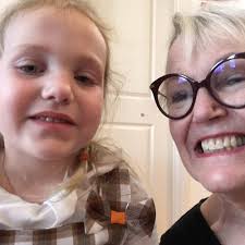 What is the history of the Bush family home at 1730 Feather Road in Vinton?