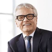 Infineon, Newmotion und Detecon: Die Personalien der Woche