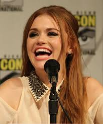 She was born on tuesday, october 7, 1986. Holland Roden Celebrity Biography Zodiac Sign And Famous Quotes