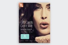 LINDSAY FOLEY // SENIOR ART DIRECTOR