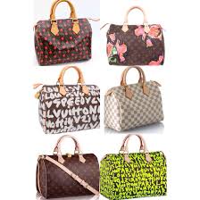 Louis Vuitton Speedy Is One Of The First Bags By Lv And Became The Most Wanted For It S Ease Of Use Maison Louis Bags Louis Vuitton Louis Vuitton Accessories