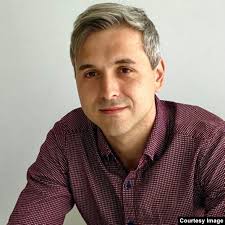 Două litere și un domeniu de mili@rde. Povestea spectaculoasă a IT-ul  românesc