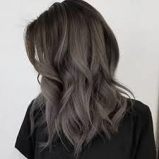 Forget The Round Brush And Hairdryer Here S How To Cheat Your Way To A Salon Style Hair Blowout Ash Hair Color Ash Brown Hair Color Hair Styles