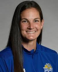 Aileen Mayfield's Instagram, Twitter & Facebook