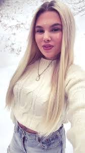 Katelyn Roman's Instagram, Twitter & Facebook