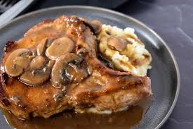 Cook and stir 6 to 7 minutes or until mushrooms are lightly browned and most of moisture has evaporated. Mushroom Pork Chops Cook2eatwell