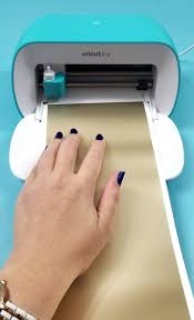 With a credit card machine, you'll be able to take credit and debit. Cricut Machine Comparison Joy Vs Explore Air 2 Vs Maker