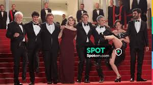#laure calamy #laurent poitrenaux #melvil poupaud #vincent lacoste #virginie efira. The Panties Beige Laure Calamy Visible During The Red Carpet Of The Cannes Film Festival 2016 Spotern