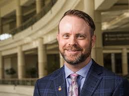 Michelle Orlando's Instagram, Twitter & Facebook