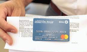 Si sos titular de la tarjeta alimentos de la auh por medio de la tarjeta prepaga debito ticket nación se podrá otra de las opciones que tenemos para poder consultar el saldo de tu tarjeta alimentaria de auh del ministerio de desarrollo social es vía teléfono. Anses Como Saber Cual Es El Saldo Disponible En La Tarjeta Alimentar La Brujula 24