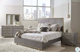 Featuring scalloped apron, sweet hardware and cabriole legs. Carman Shagreen Nightstand From Pulaski Coleman Furniture