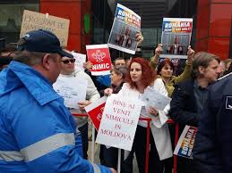 Merităm mai mult, merită mult mai mult decât psd, merită mult mai mult decât liviu dragnea, viorica dăncilă, carmen dan, eugen nicolicea rareş bogdan a mai susţinut că psd e disperat că va pierde alegerile şi din acest motiv au început să arunce cu promisiuni ca ceauşescu în 22. DouÄ OrganizaÅ£ii Civice AnunÅ£Ä Proteste La News Ro