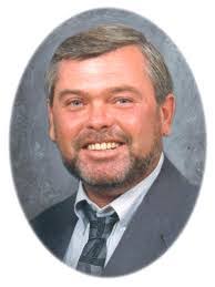 Ernie Bonilla's Instagram, Twitter & Facebook