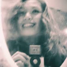 Anna Gawlak's Instagram, Twitter & Facebook