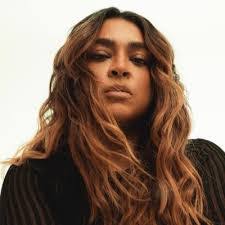 Carol Suzuki's Instagram, Twitter & Facebook